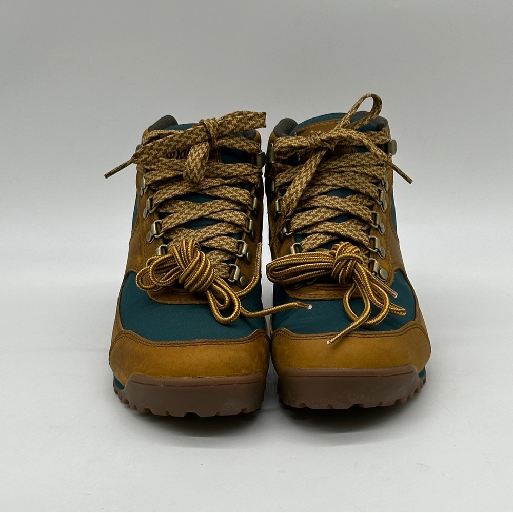 Danner Jag Distressed Hiking Boot. Size 7 - Picture 2 of 11
